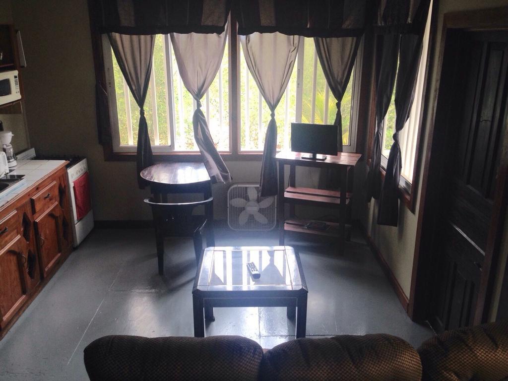 أوتاليا Cooper'S Inn المظهر الخارجي الصورة
