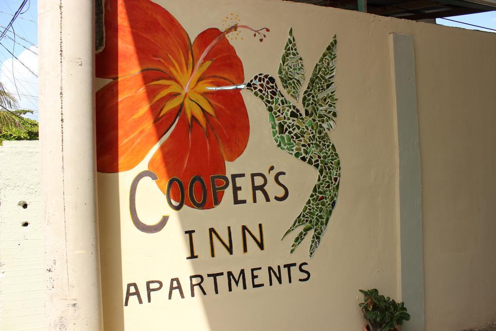 أوتاليا Cooper'S Inn الغرفة الصورة